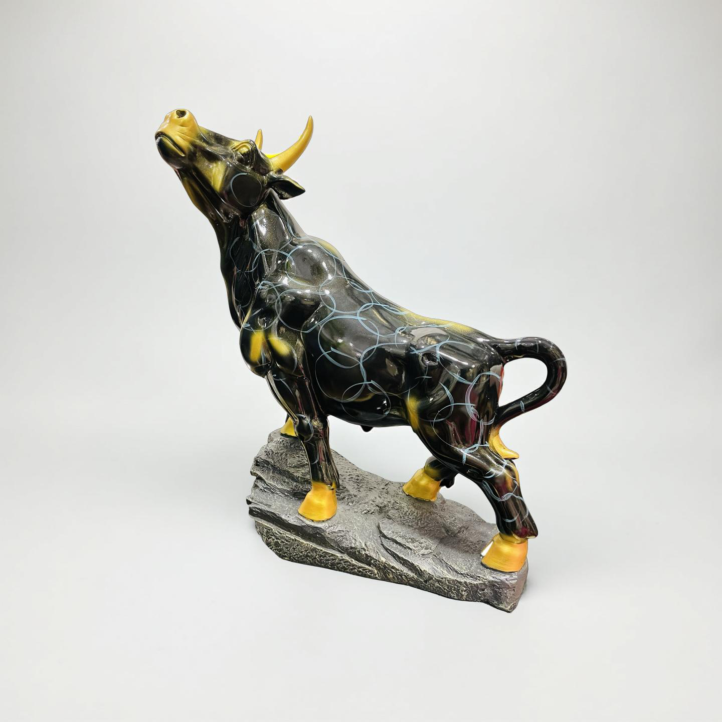 Majestic Bull Figurine – Strength & Power Decor