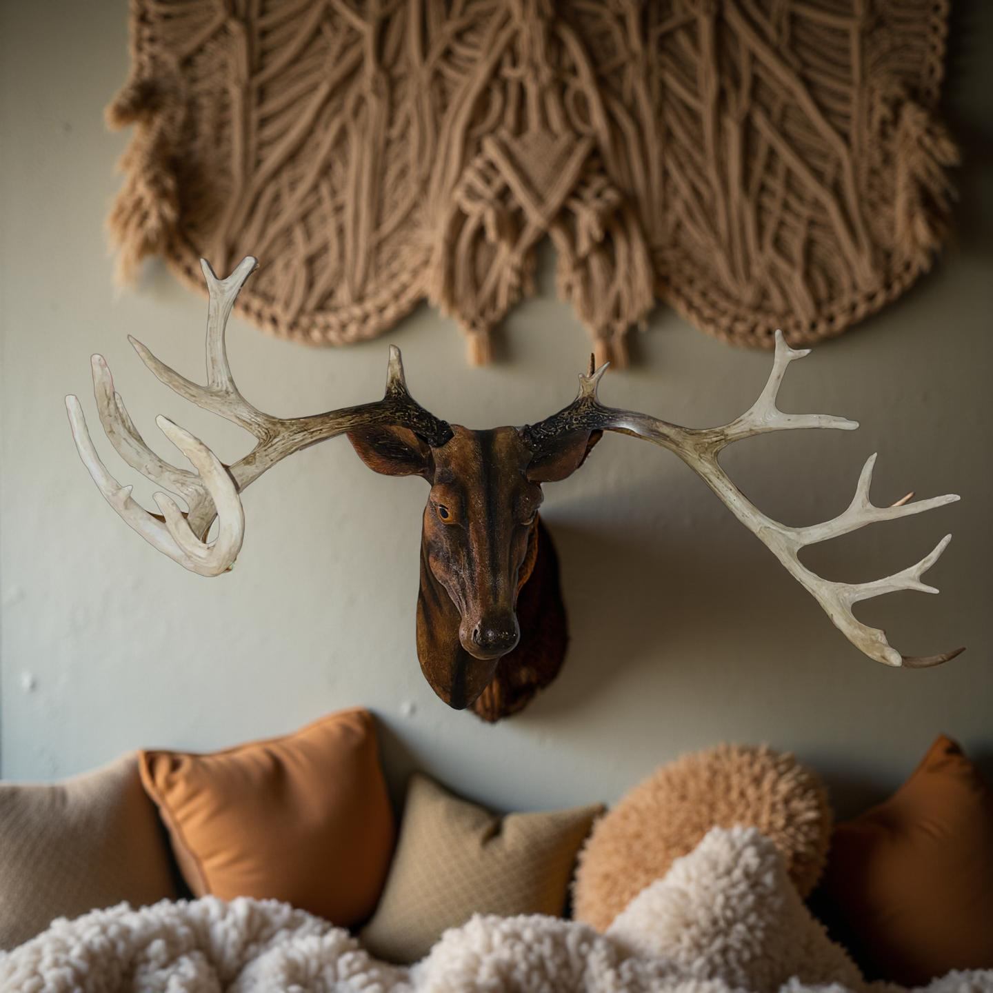 WALL HANGING SCULPTURES